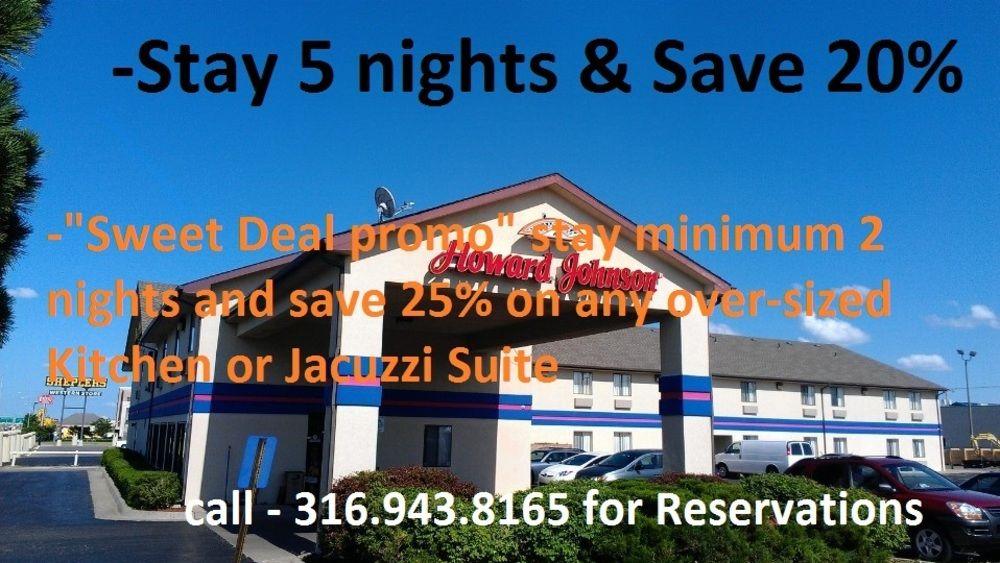 Howard Johnson By Wyndham Wichita Airport Bagian luar foto