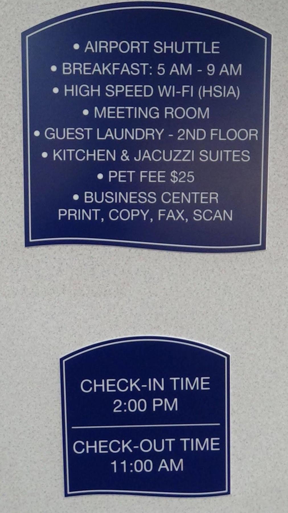 Howard Johnson By Wyndham Wichita Airport Bagian luar foto